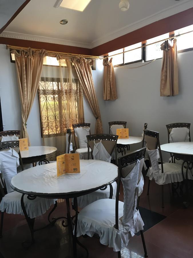 Kutetere Motel Аруша Экстерьер фото